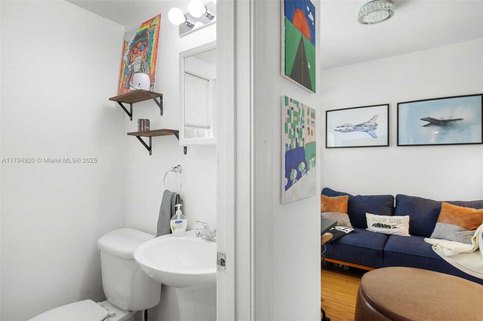 Small Image of 801 NORTH EAST 18TH AVE #1-4 #3, Fort Lauderdale Number 24