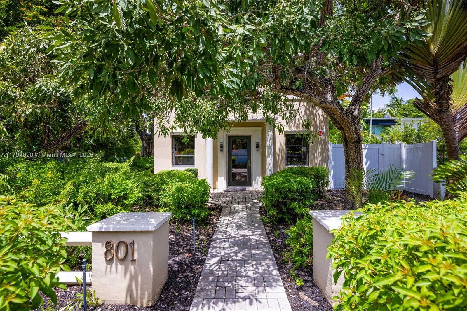 Small Image of 801 NORTH EAST 18TH AVE #1-4 #3, Fort Lauderdale Number 3