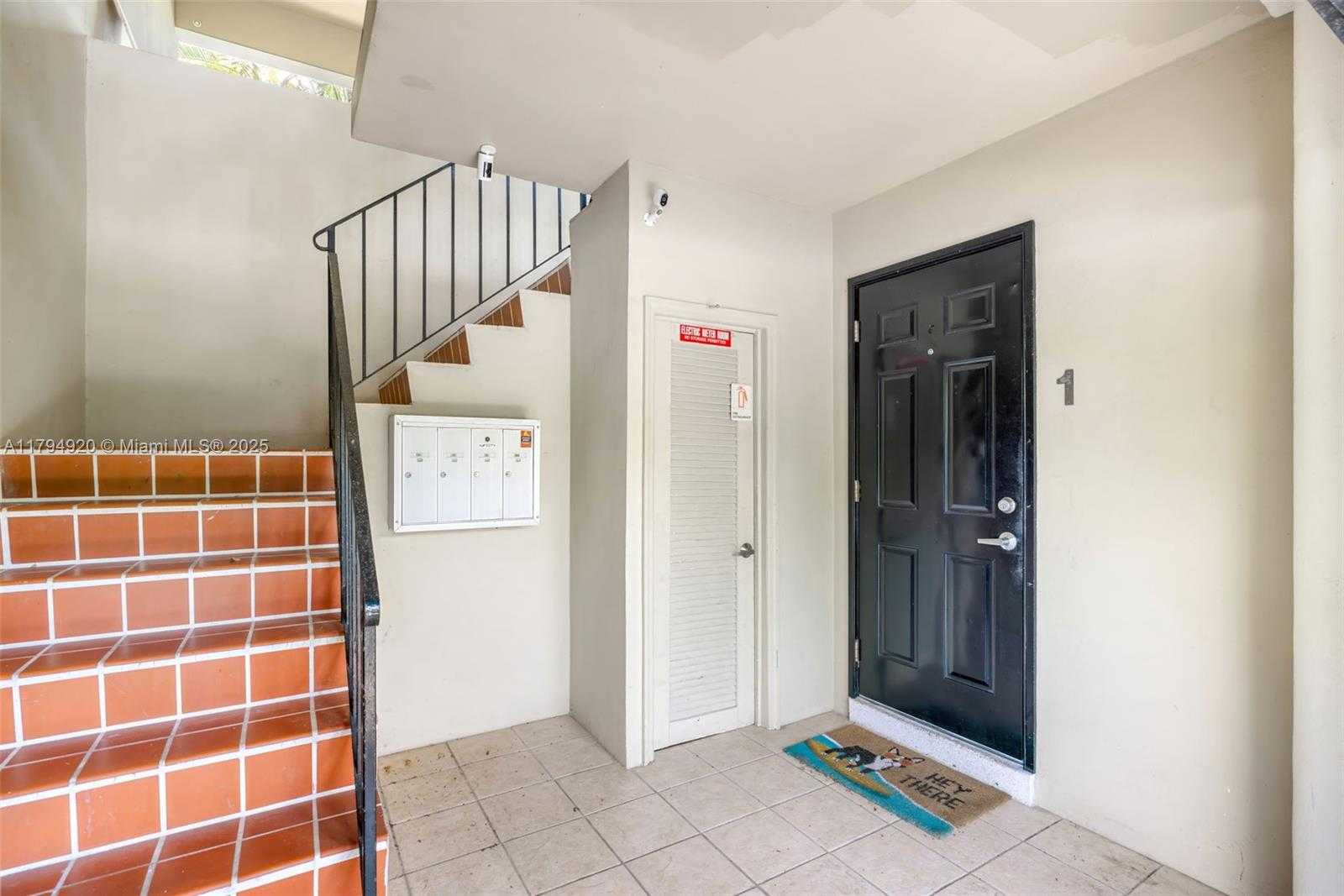 Small Image of 801 NORTH EAST 18TH AVE #1-4 #3, Fort Lauderdale Number 4