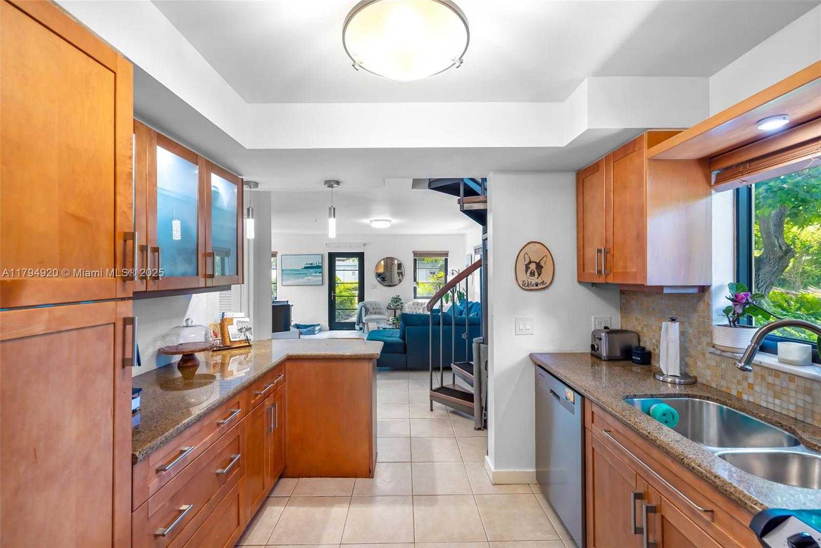 Small Image of 801 NORTH EAST 18TH AVE #1-4 #3, Fort Lauderdale Number 7