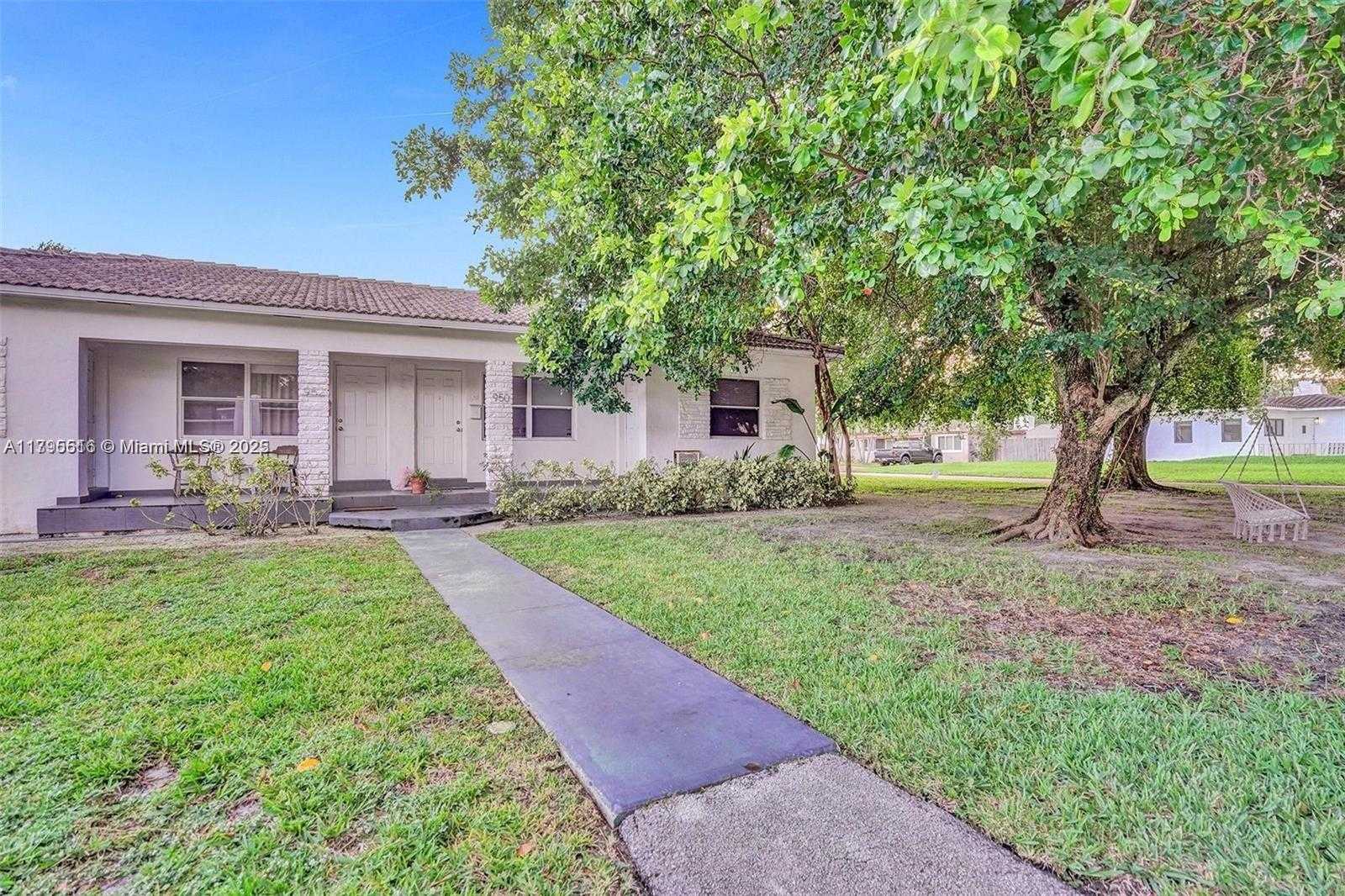 Small Image of 950 NORTH EAST 113TH ST #2, Biscayne Park Number 2