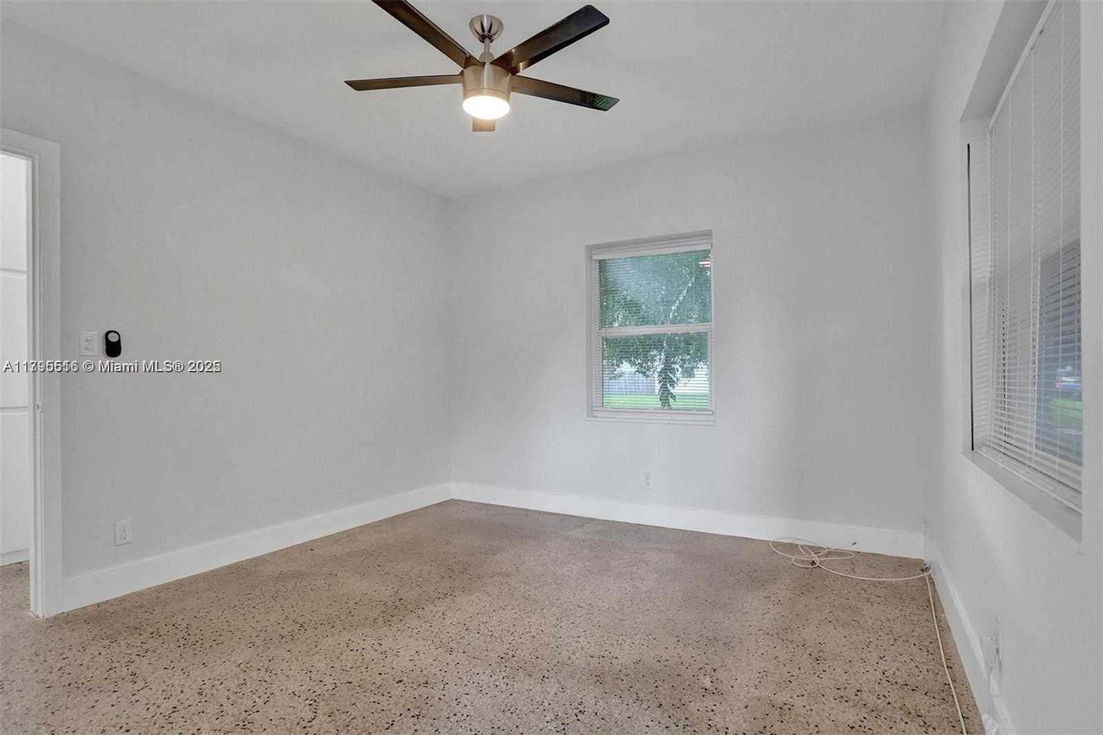 Small Image of 950 NORTH EAST 113TH ST #2, Biscayne Park Number 9