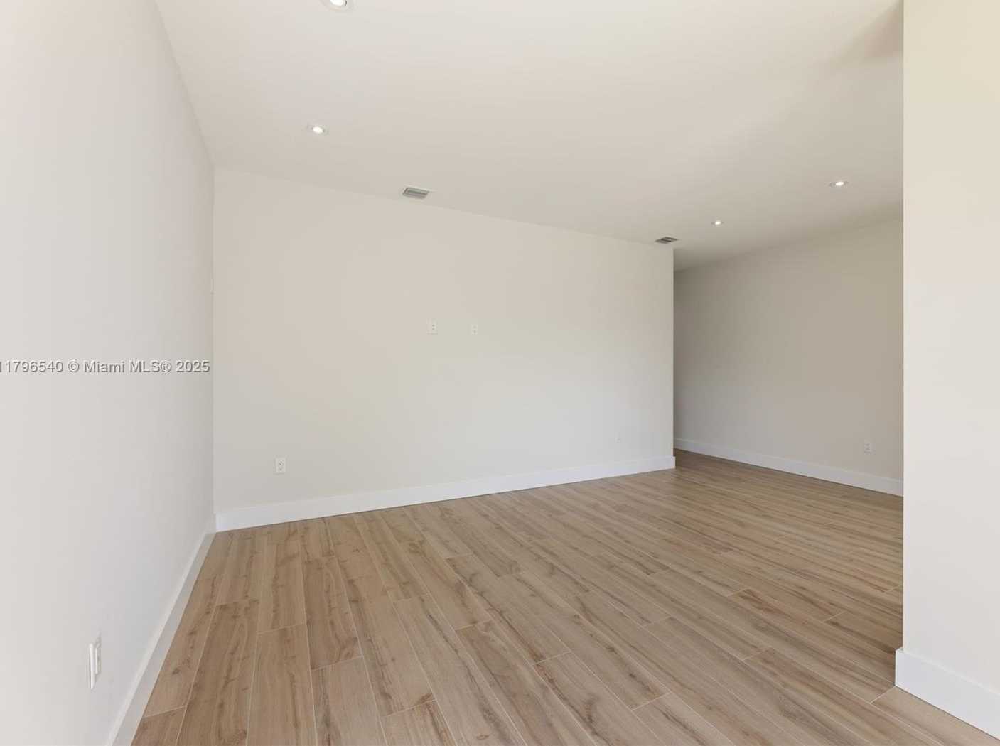 Small Image of 6850 NORTH WEST 4TH AVE #2, Miami Number 24