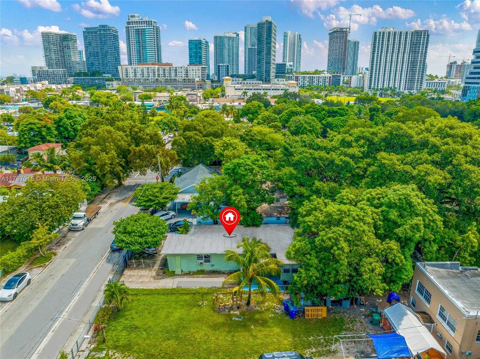 Small Image of 120 NORTH WEST 32ND ST, Miami Number 9