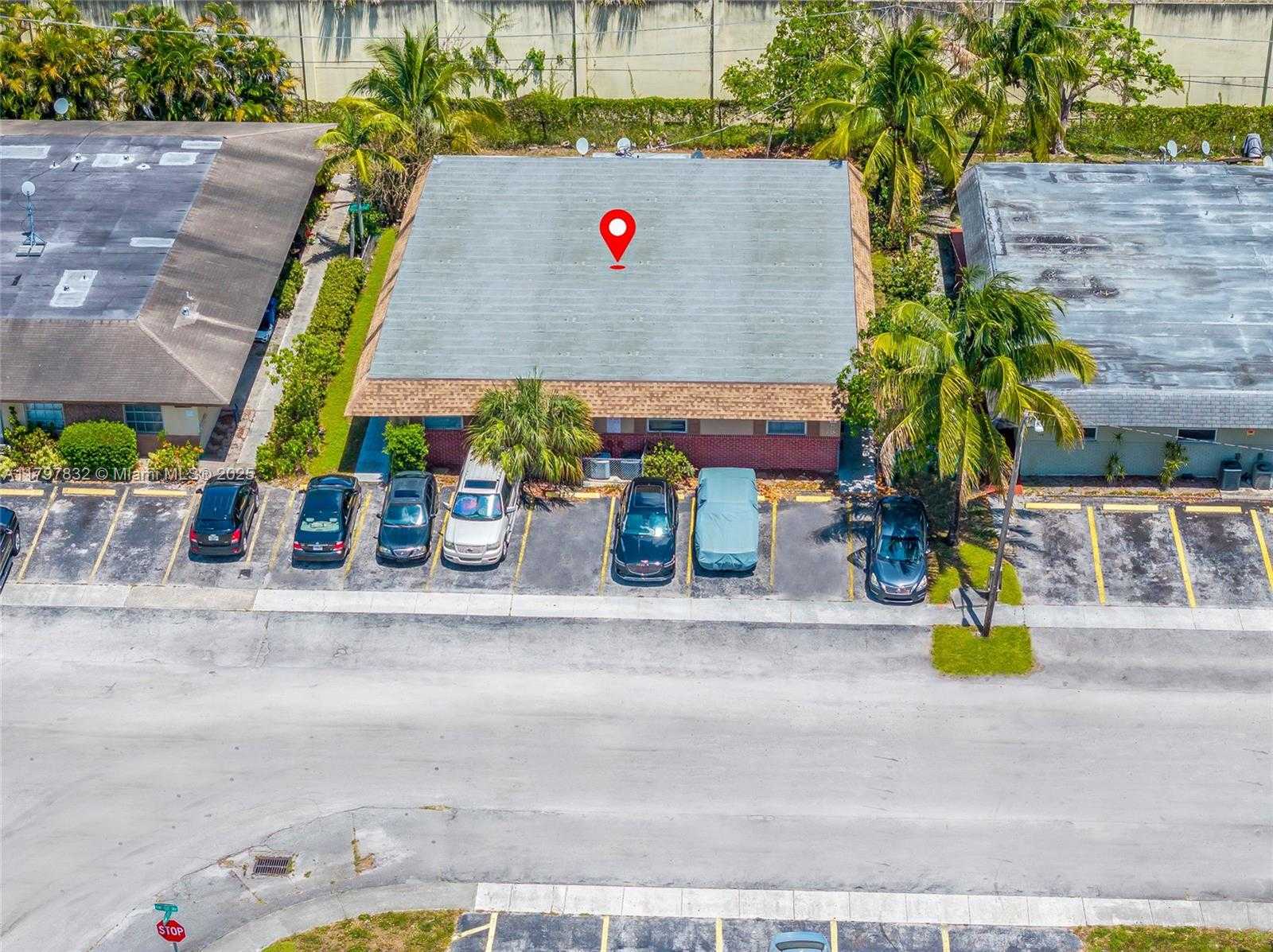 Small Image of 1848 NORTH WEST 52ND AVE, Lauderhill Number 5
