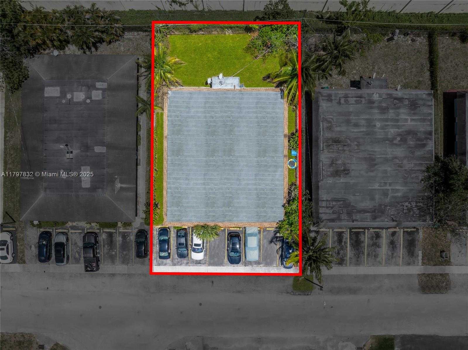 Small Image of 1848 NORTH WEST 52ND AVE, Lauderhill Number 6