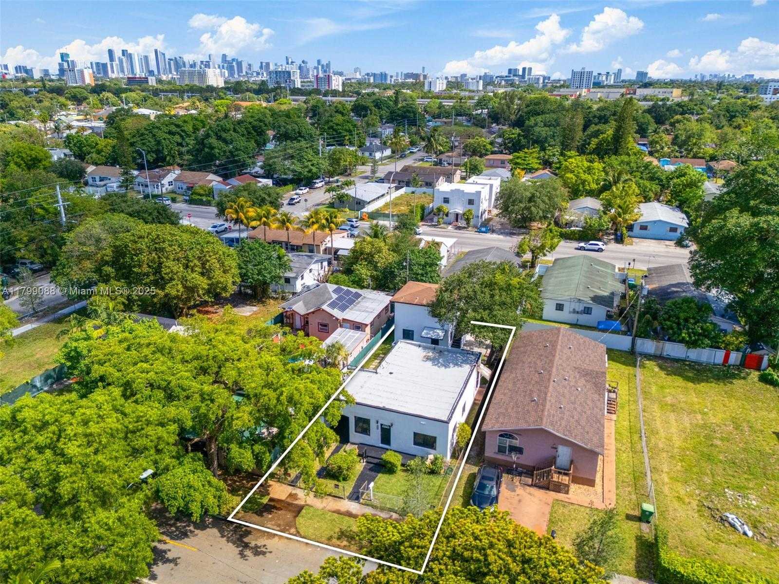 Small Image of 1824 NORTH WEST 47TH ST #3, Miami Number 46