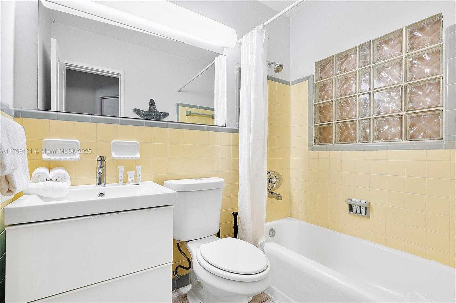 Small Image of 1411 NORTH EAST 12TH ST #3, Fort Lauderdale Number 24