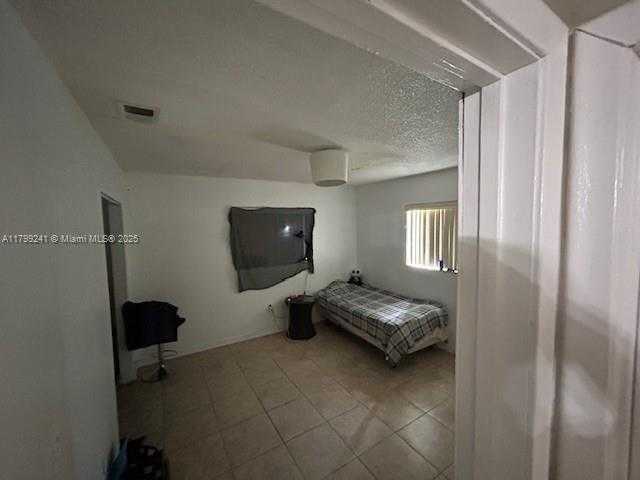 Small Image of 1207 NORTH EAST 1ST AVE, Homestead Number 9