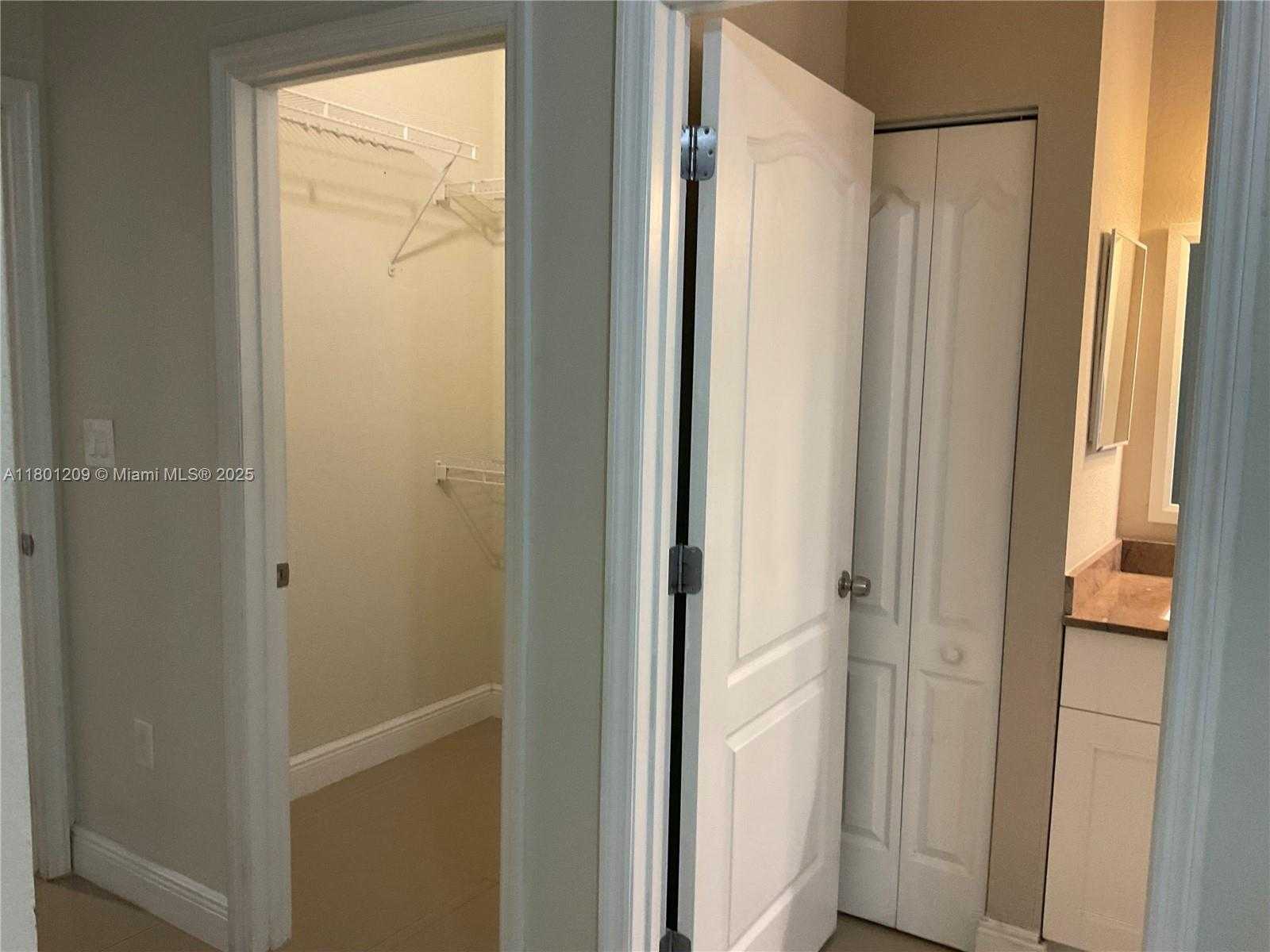 Small Image of 798 NORTH EAST 43 ST, Oakland Park Number 59