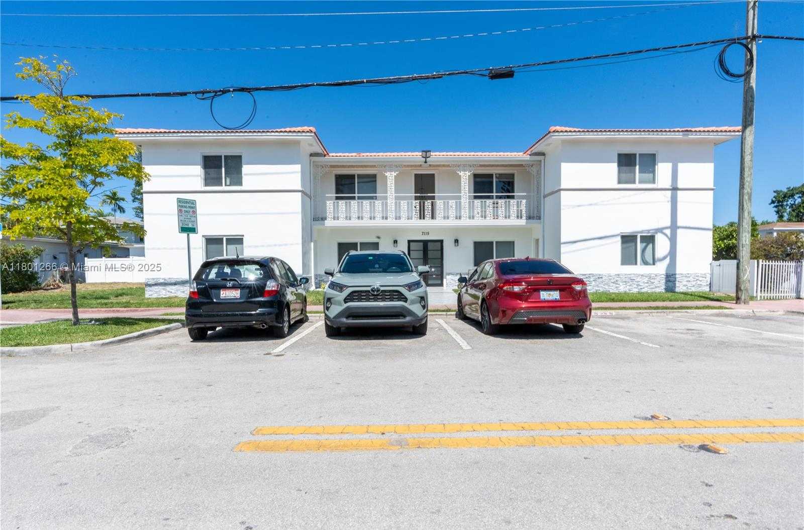 Small Image of 7115 RUE GRANVILLE, Miami Beach Number 19