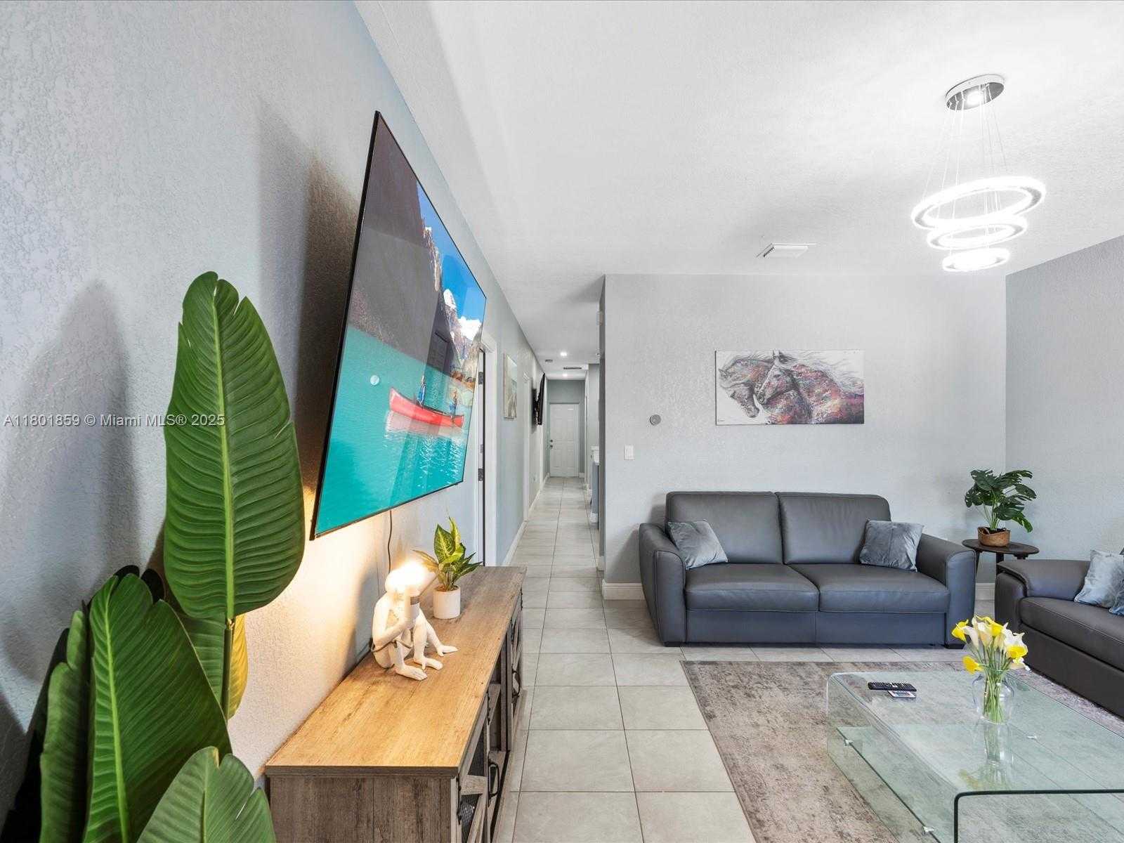 Small Image of 817 NORTH WEST 1ST AVE #2, Fort Lauderdale Number 26