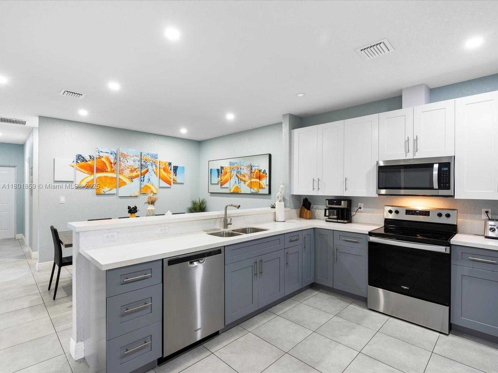 Small Image of 817 NORTH WEST 1ST AVE #2, Fort Lauderdale Number 30