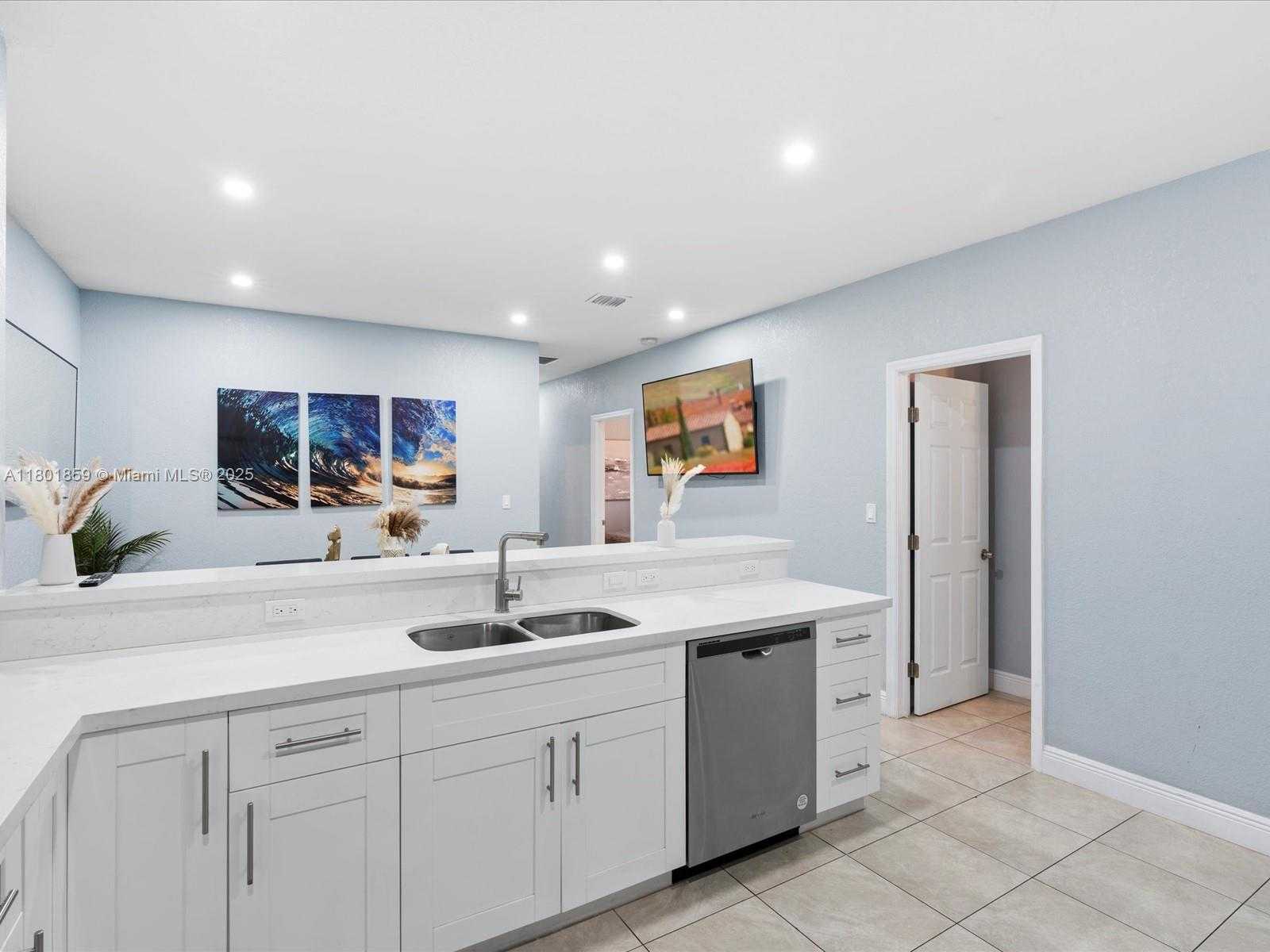 Small Image of 817 NORTH WEST 1ST AVE #2, Fort Lauderdale Number 57