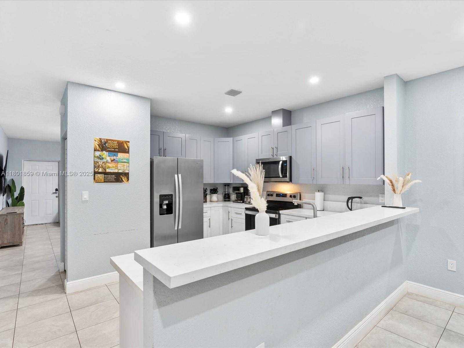 Small Image of 817 NORTH WEST 1ST AVE #2, Fort Lauderdale Number 61
