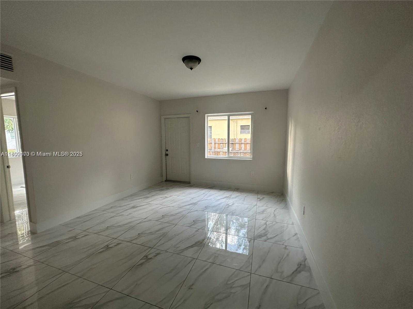 Small Image of 7001 NORTH WEST 6TH AVE, Miami Number 15