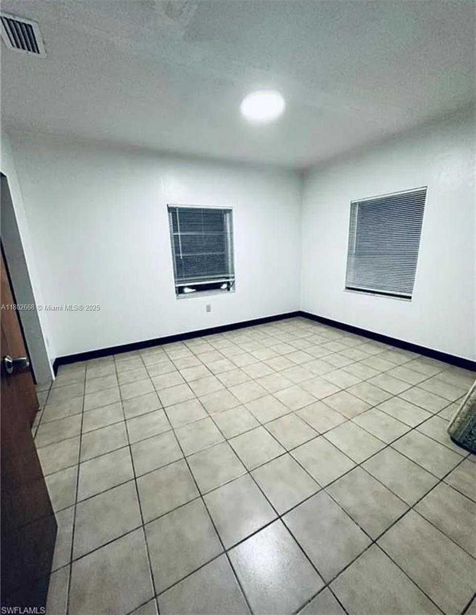 Small Image of 422 NORTH WEST 25TH CT #2, Miami Number 7