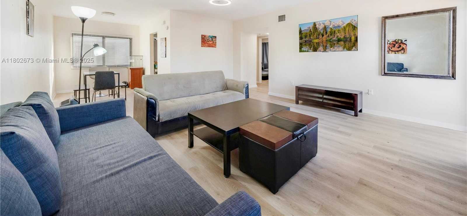 Small Image of 2 NORTH WEST 47TH ST #2, Miami Number 21