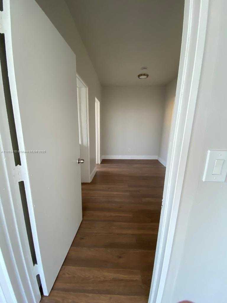 Small Image of 1554 SOUTH WEST 5TH ST, Miami Number 4