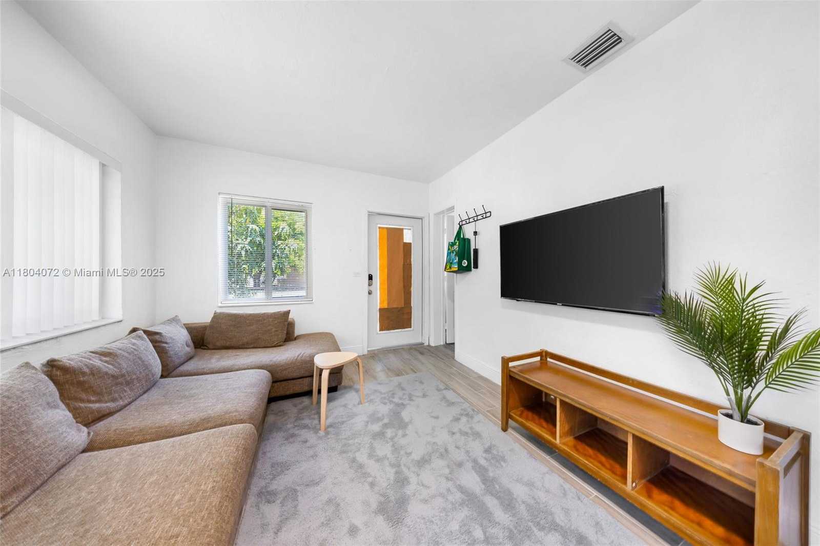 Small Image of 1515 NORTH WEST 49TH ST #2, Miami Number 22