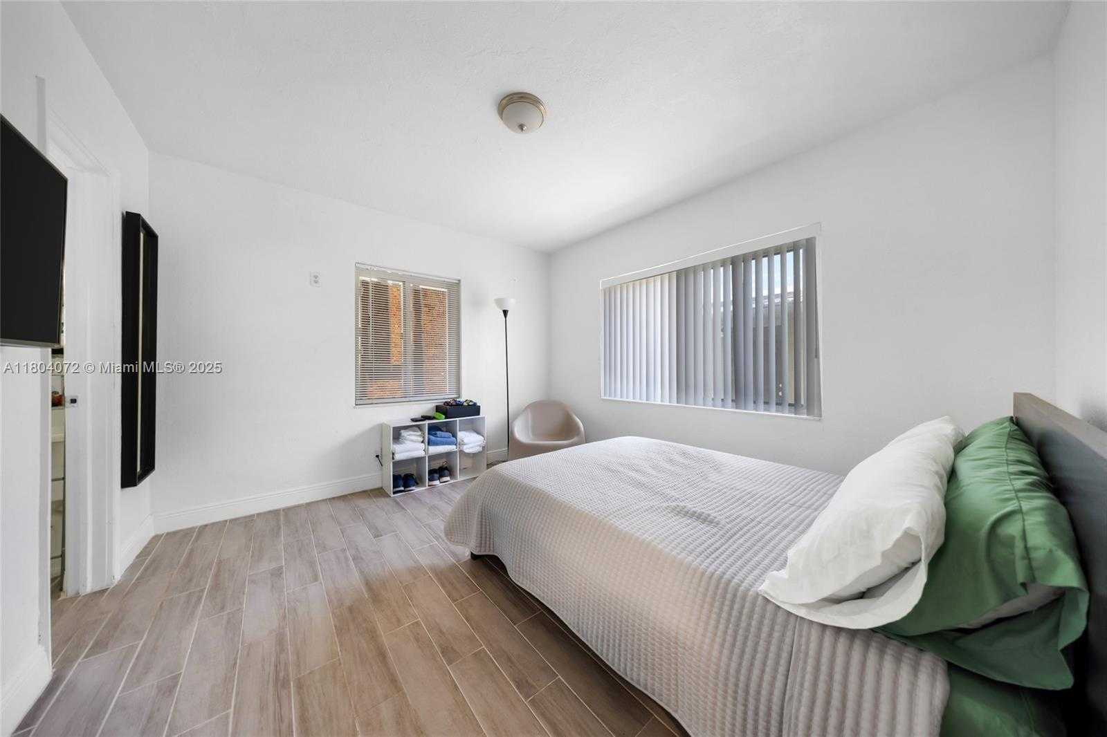 Small Image of 1515 NORTH WEST 49TH ST #2, Miami Number 25