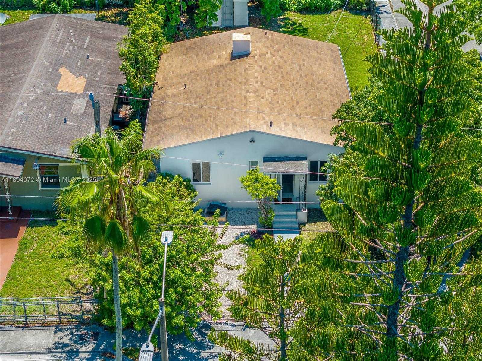 Small Image of 1515 NORTH WEST 49TH ST #2, Miami Number 3
