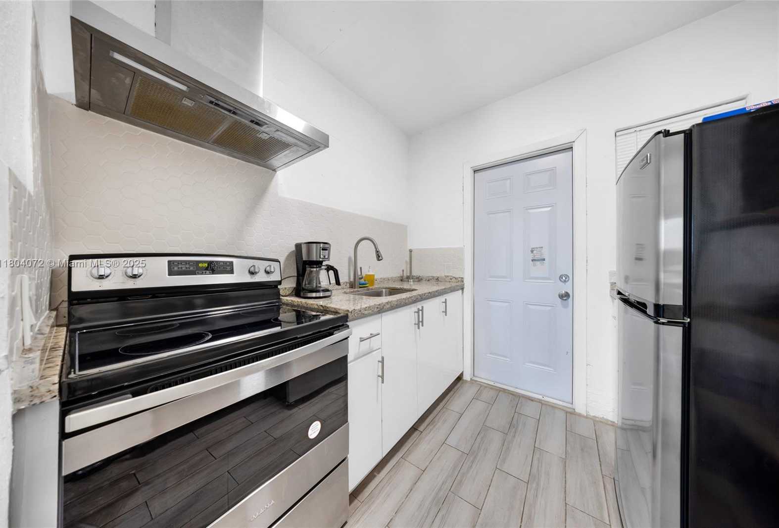 Small Image of 1515 NORTH WEST 49TH ST #2, Miami Number 42