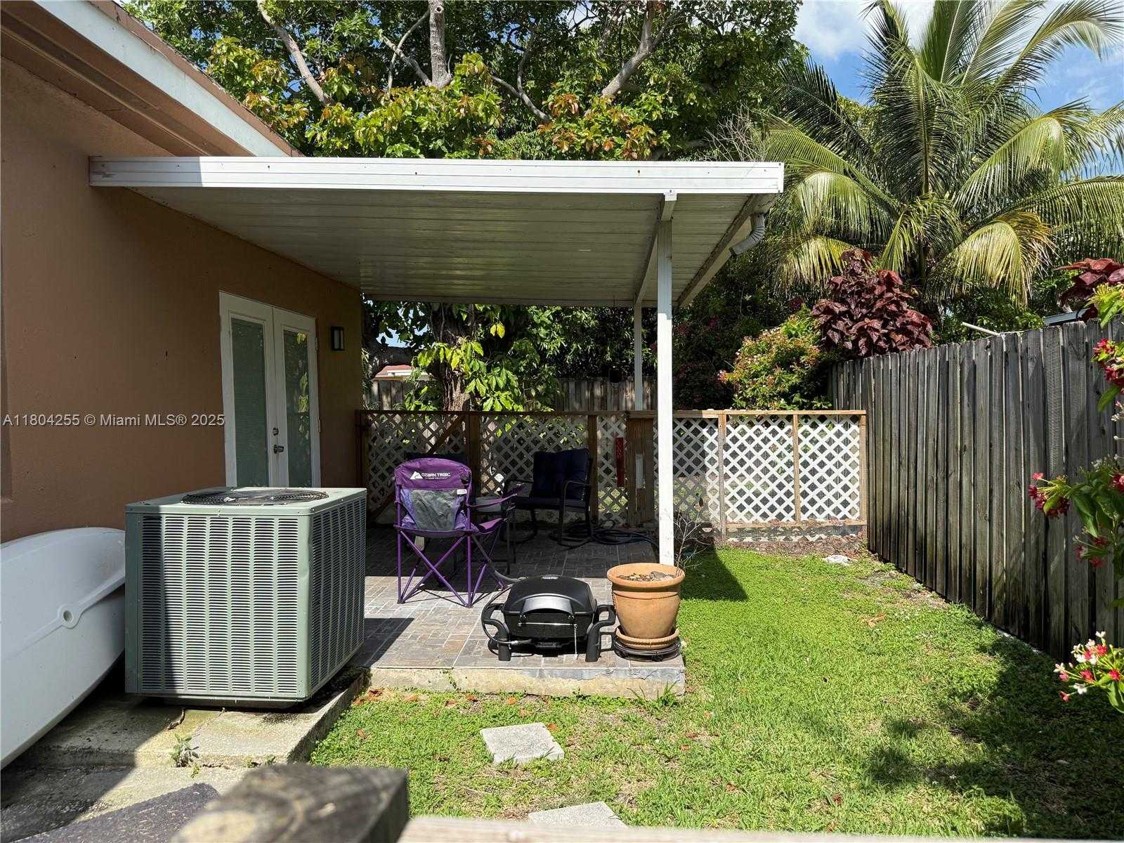 Small Image of 2445 SOUTH WEST 18TH ST #8, Miami Number 9