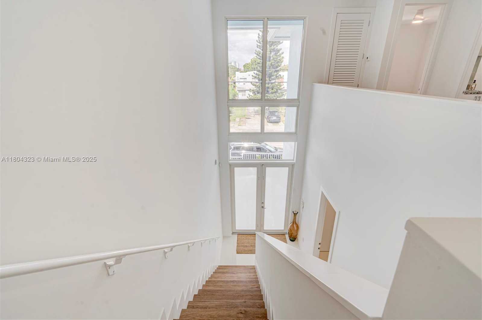 Small Image of 1805 NORTH WEST 22ND CT #2, Miami Number 38