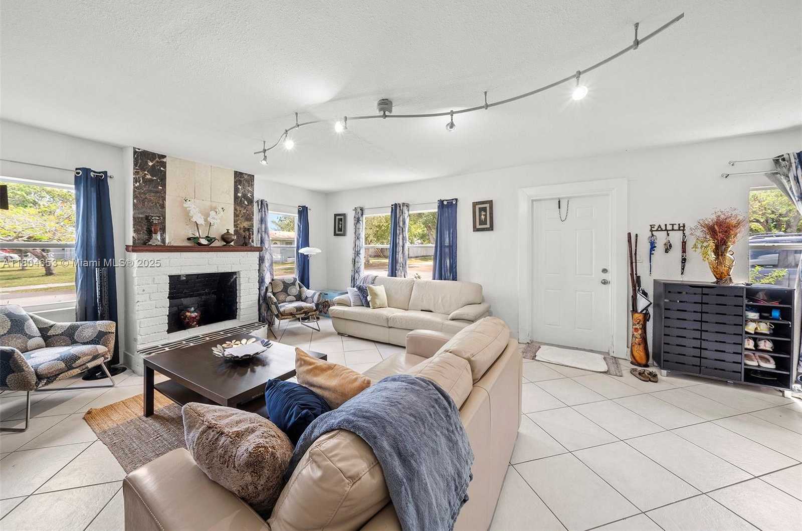 Small Image of 504 SOUTH WEST 5TH AVE, Hallandale Beach Number 10