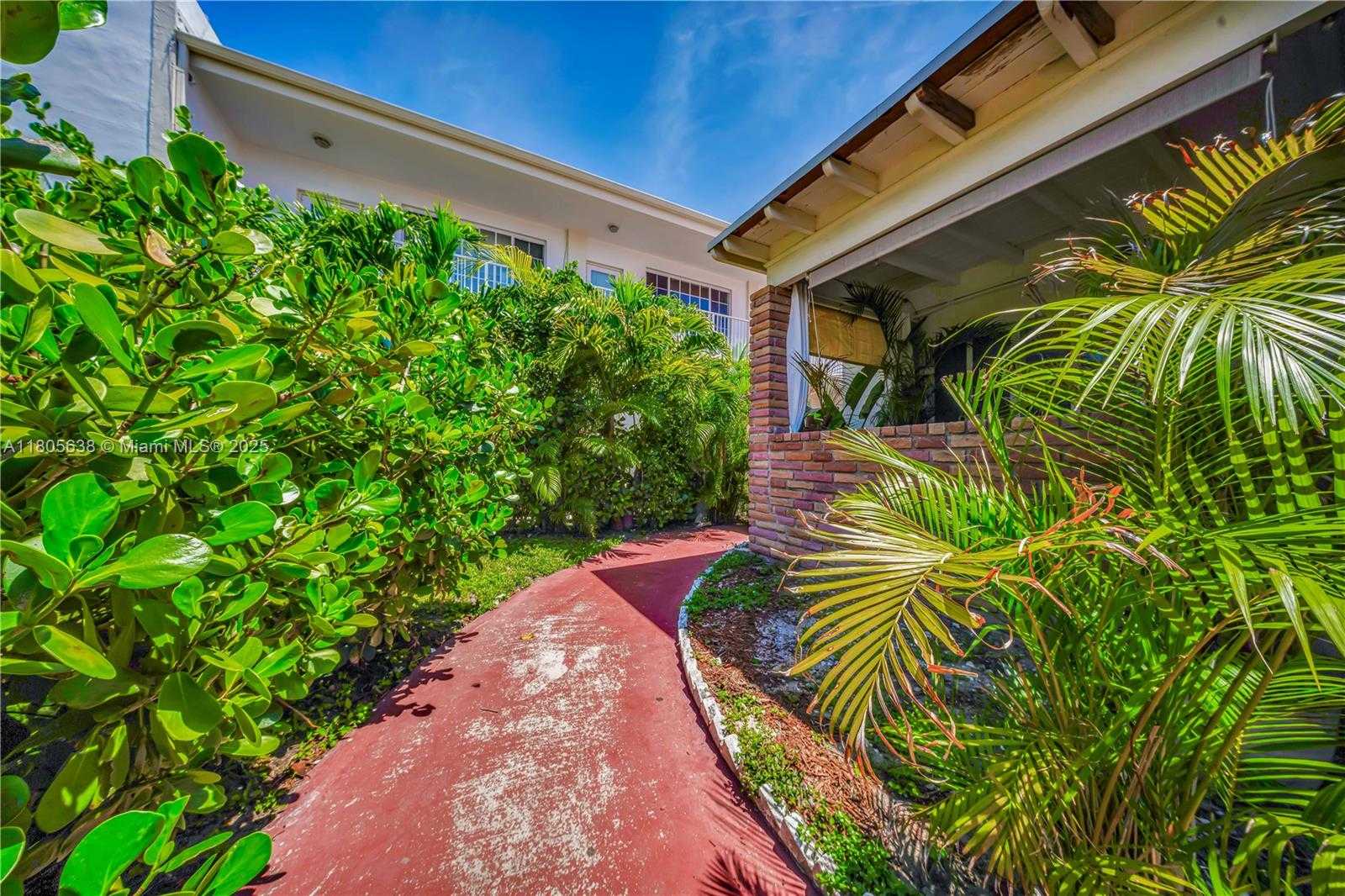 Small Image of 7411 CARLYLE AVE #5, Miami Beach Number 22