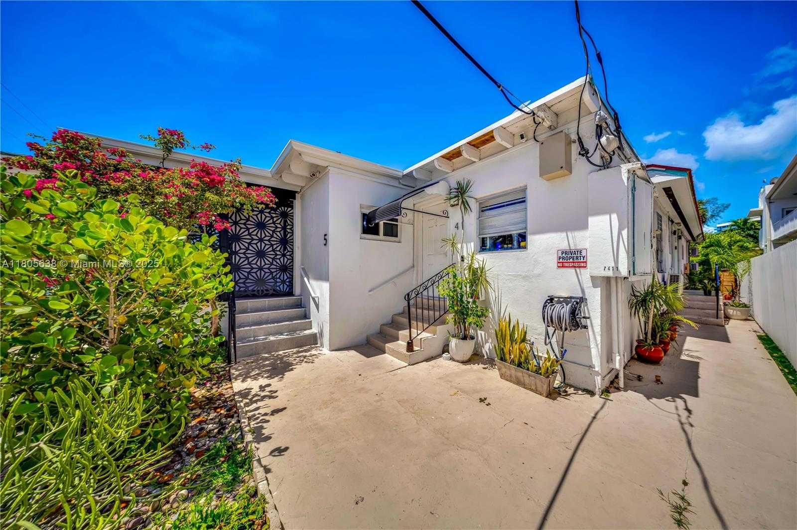 Small Image of 7411 CARLYLE AVE #5, Miami Beach Number 24