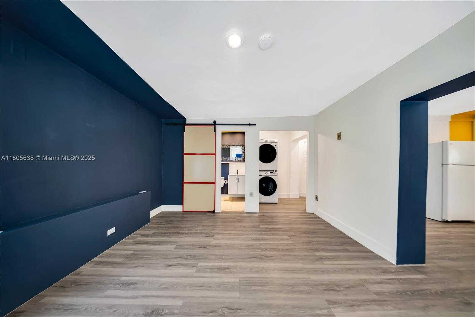Small Image of 7411 CARLYLE AVE #5, Miami Beach Number 33