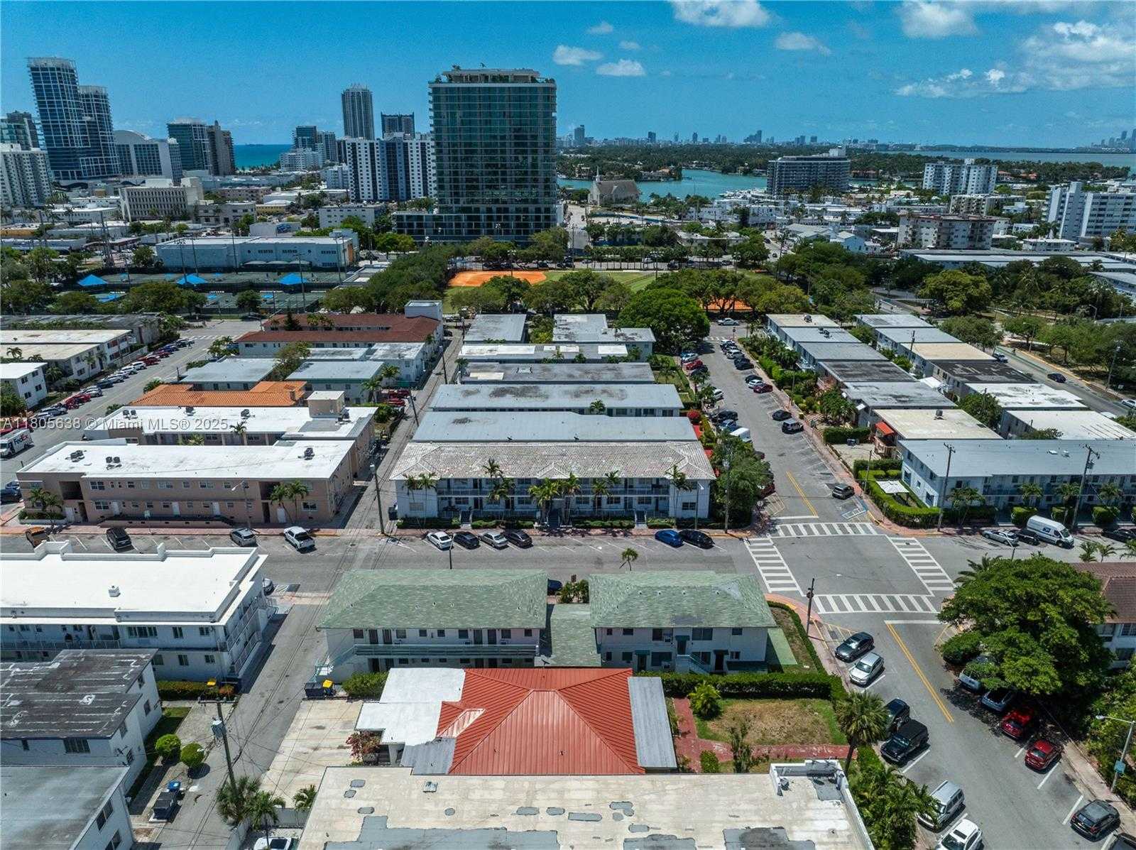 Small Image of 7411 CARLYLE AVE #5, Miami Beach Number 44