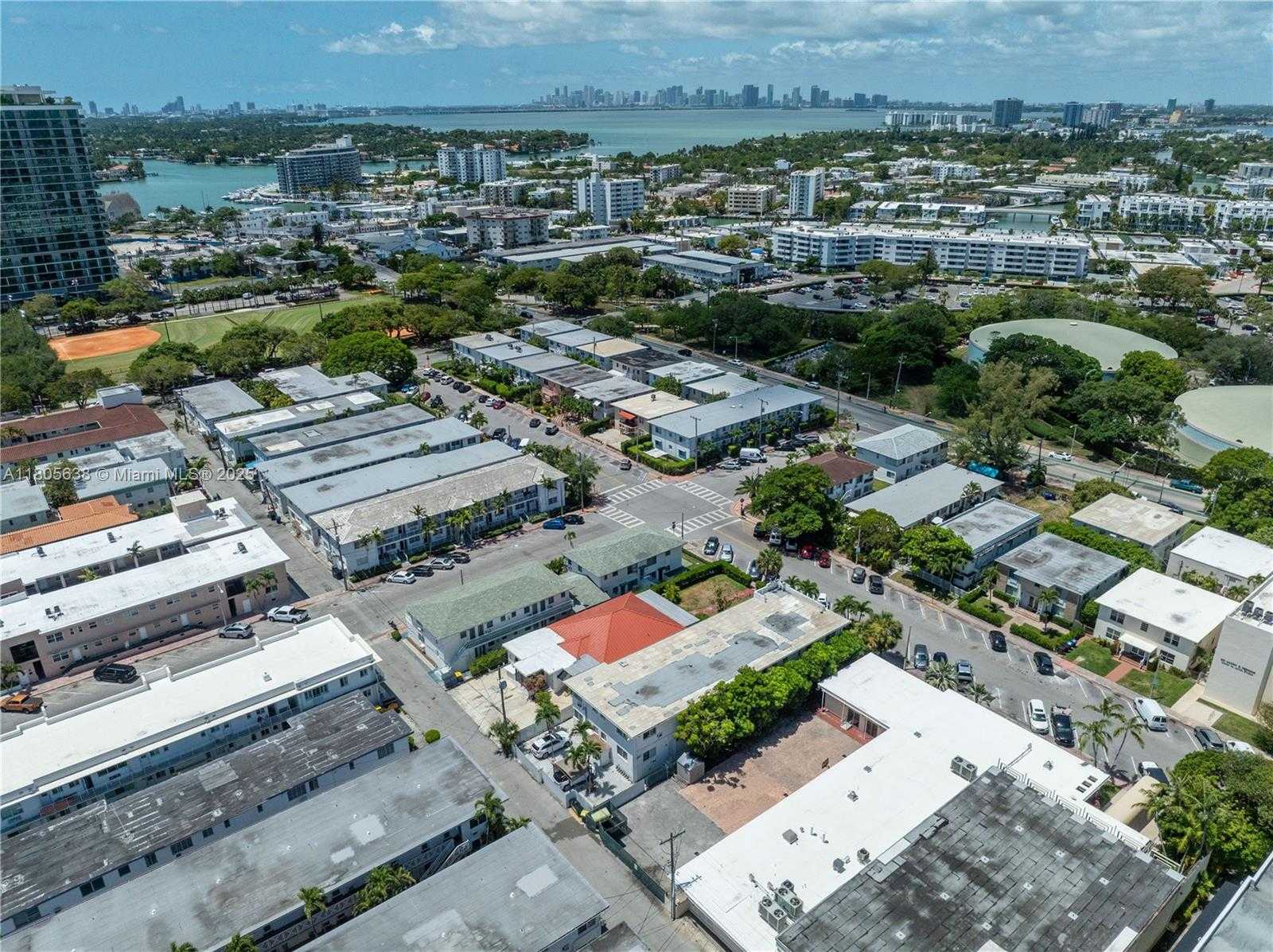Small Image of 7411 CARLYLE AVE #5, Miami Beach Number 45