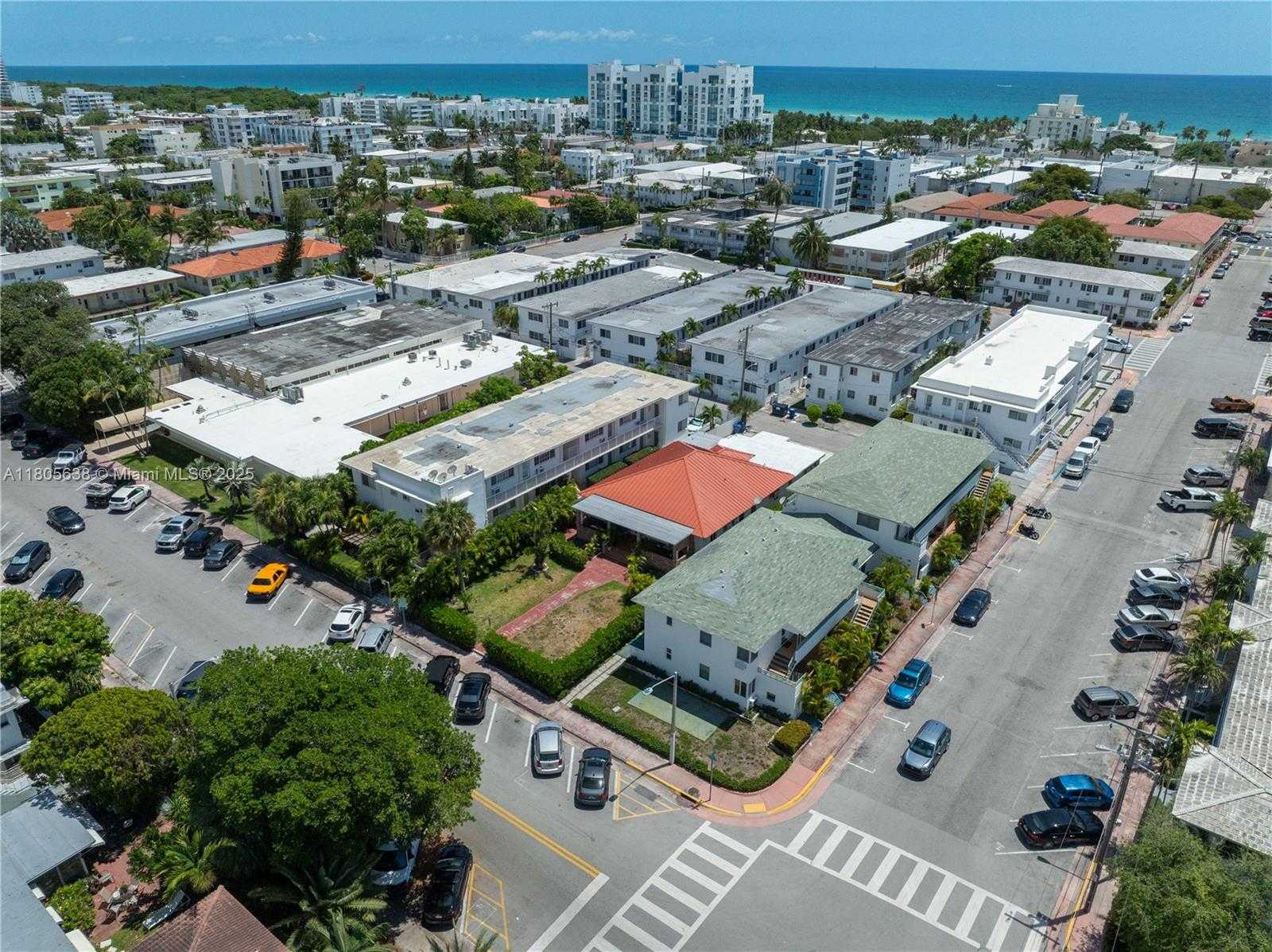 Small Image of 7411 CARLYLE AVE #5, Miami Beach Number 46