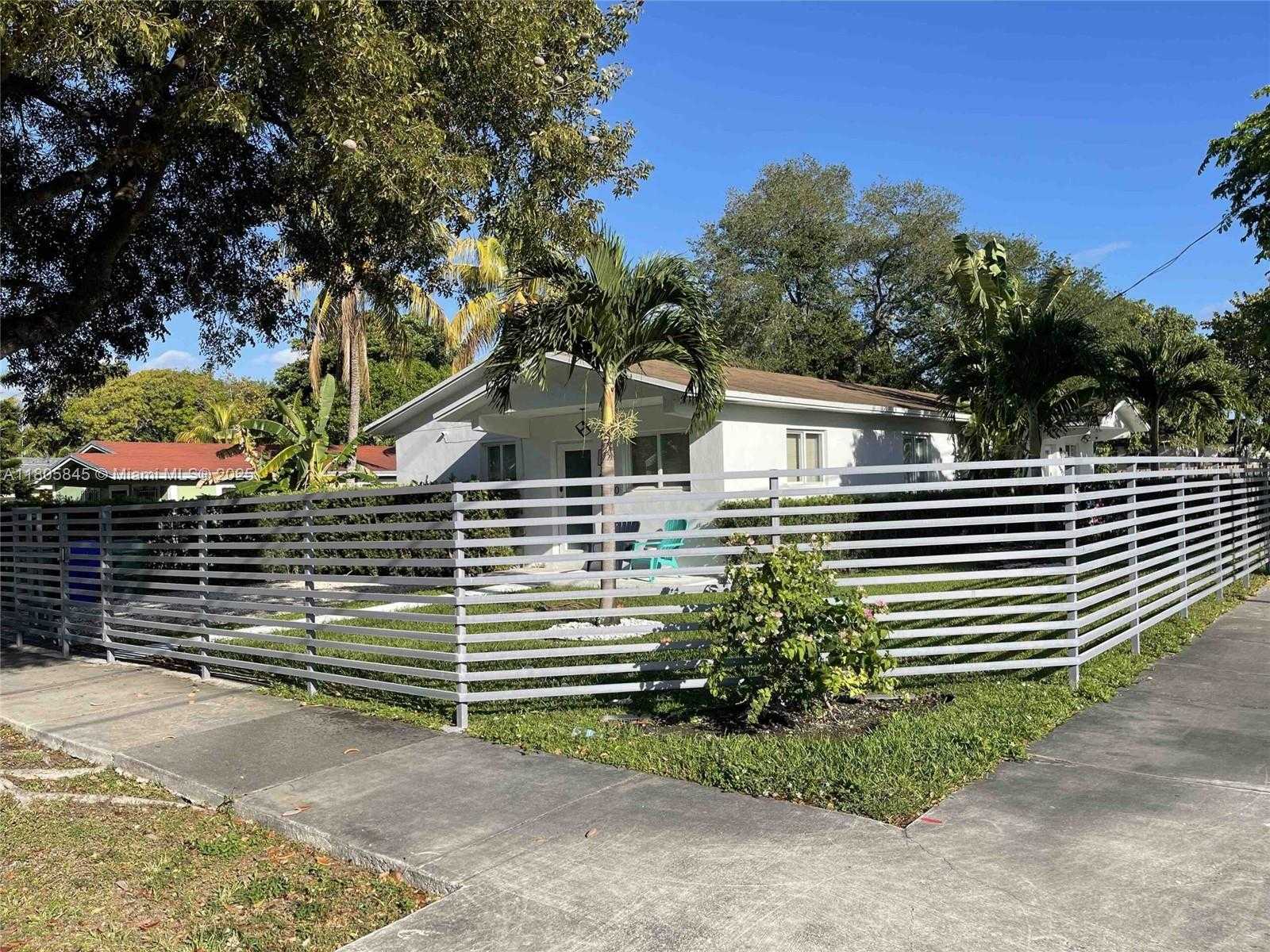 Small Image of 4400 NORTH WEST 1ST AVE, Miami Number 14