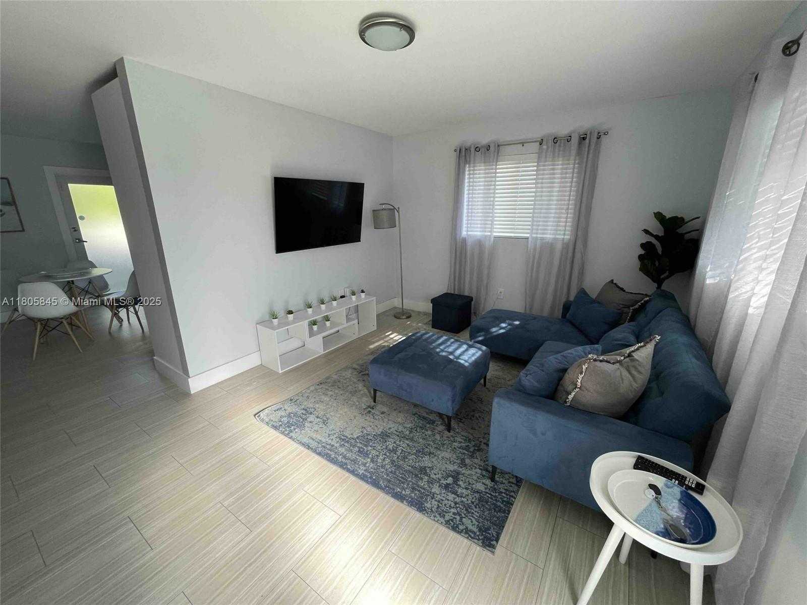 Small Image of 4400 NORTH WEST 1ST AVE, Miami Number 3