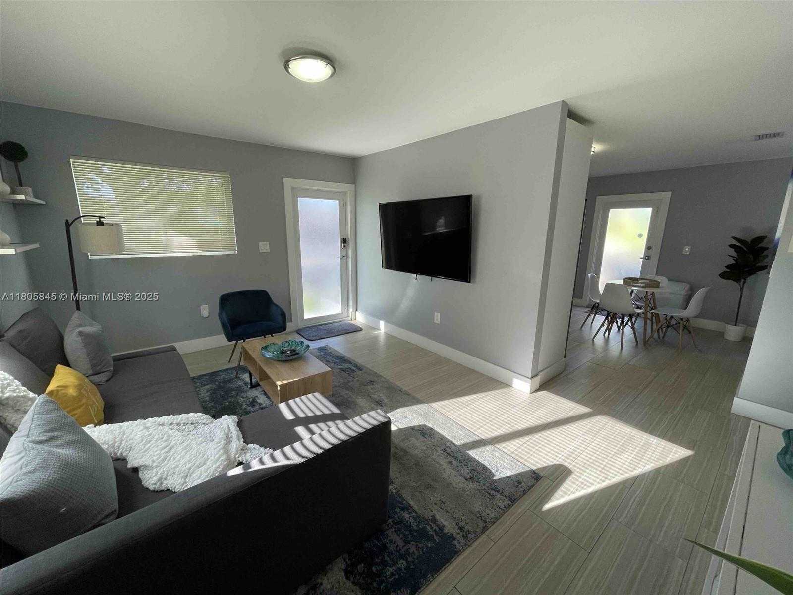 Small Image of 4400 NORTH WEST 1ST AVE, Miami Number 4