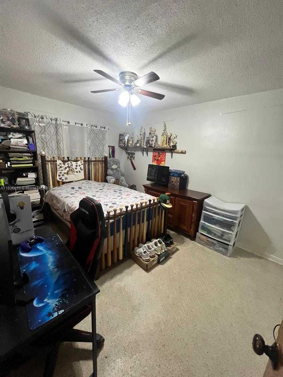 Small Image of 2990 WEST 7TH AVE, Hialeah Number 7
