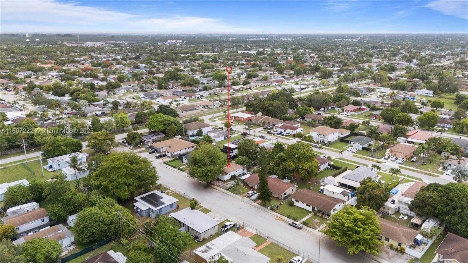 Small Image of 10601 SOUTH WEST 172ND ST, Miami Number 15
