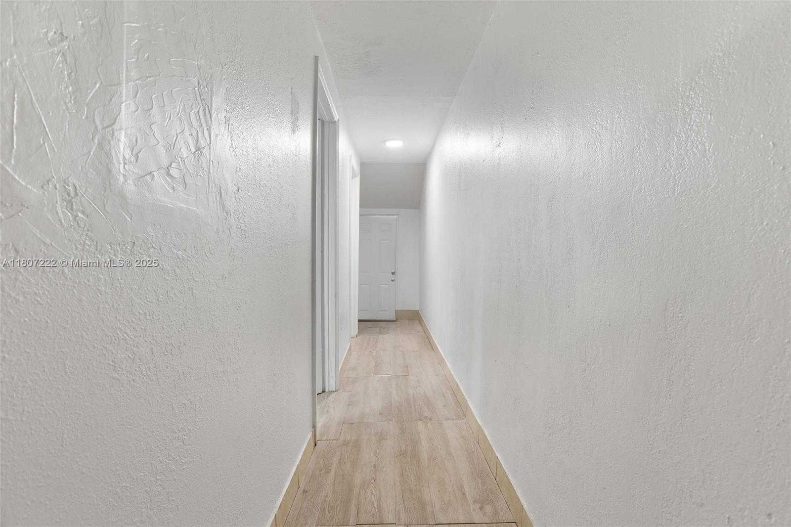 Small Image of 10601 SOUTH WEST 172ND ST, Miami Number 9