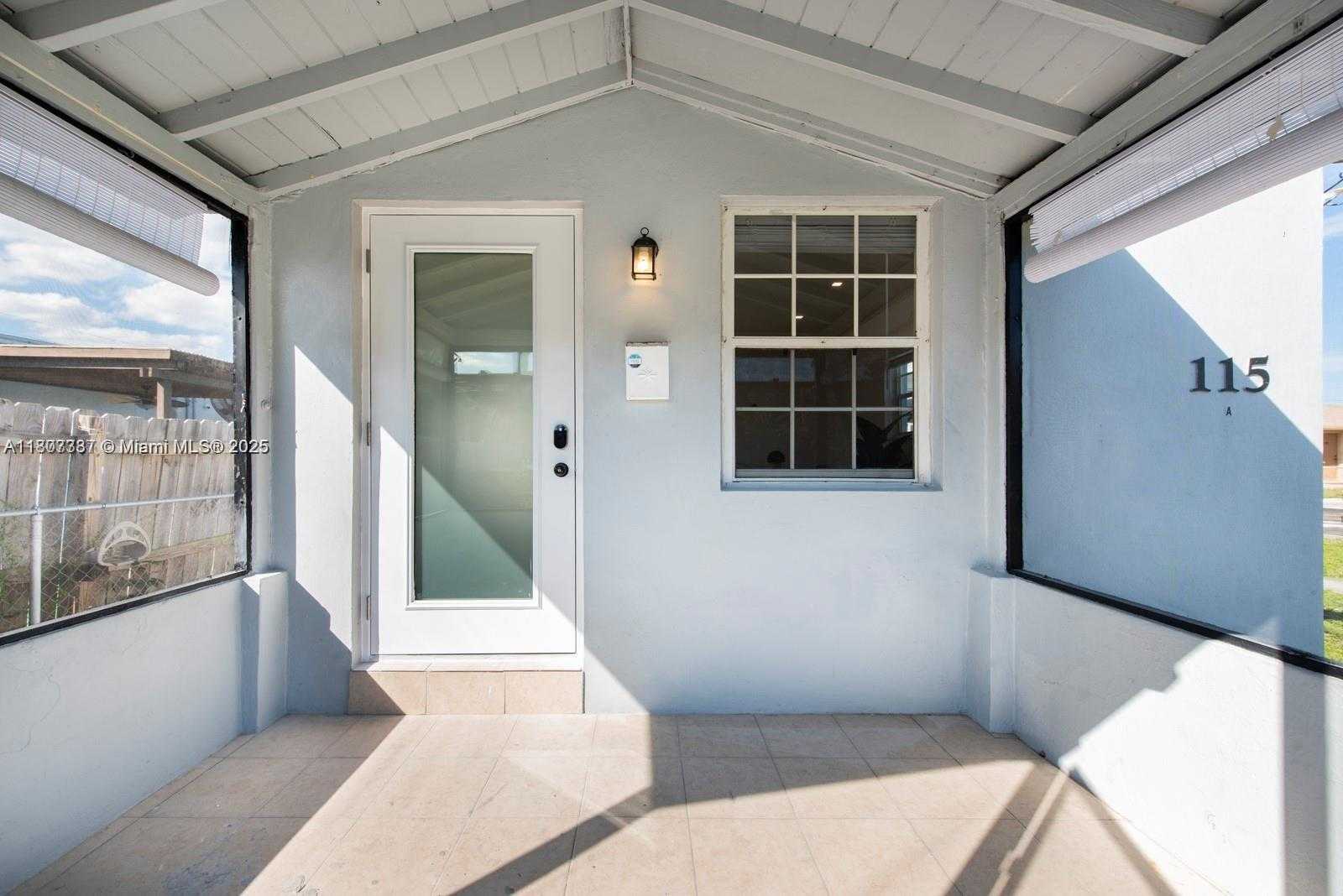 Small Image of 115 SOUTH EAST 2ND ST, Hallandale Beach Number 9