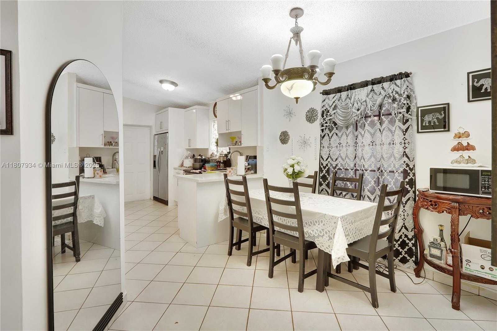 Small Image of 15803 NORTH WEST 47TH AVE, Miami Gardens Number 10
