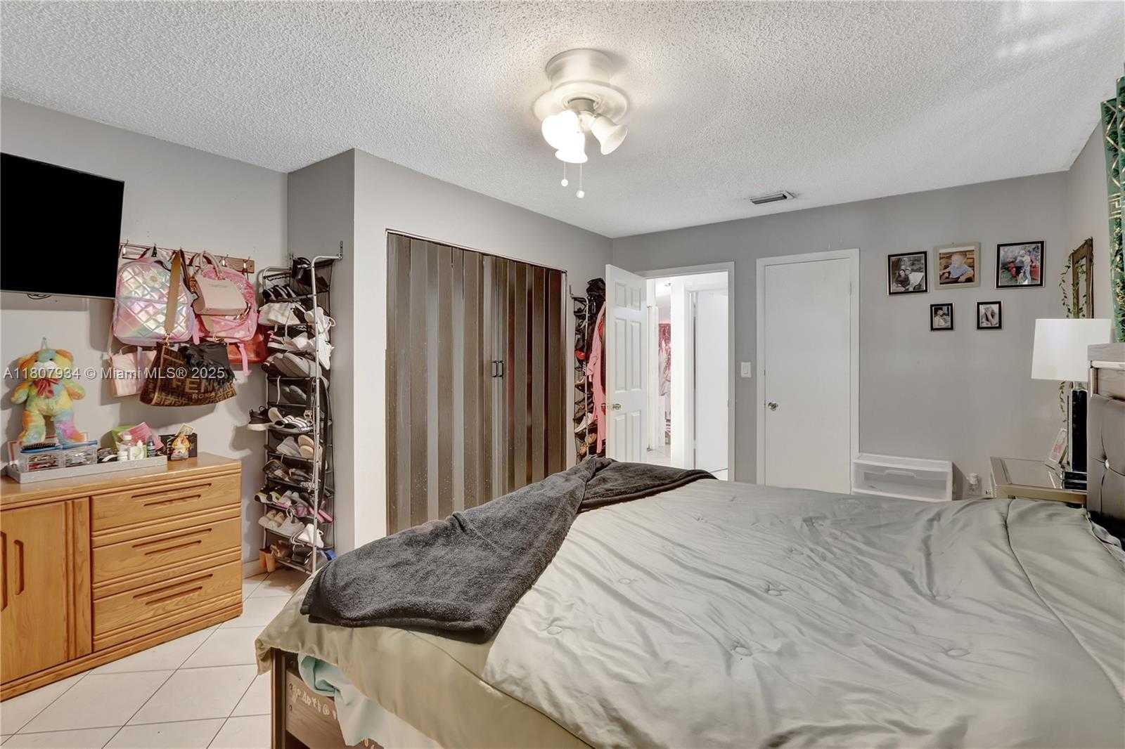 Small Image of 15803 NORTH WEST 47TH AVE, Miami Gardens Number 15