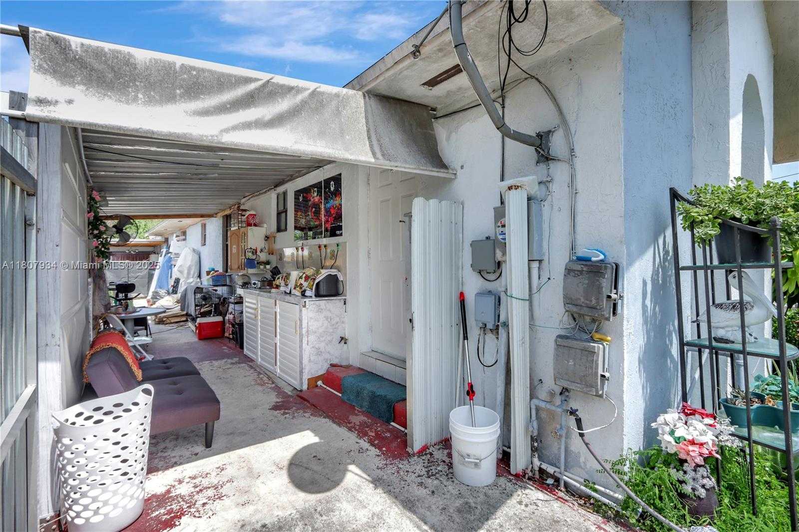 Small Image of 15803 NORTH WEST 47TH AVE, Miami Gardens Number 20