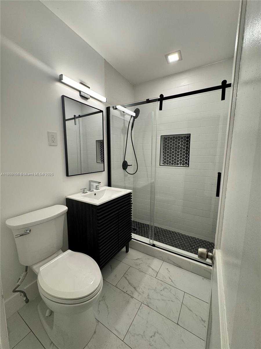 Small Image of 1304 NORTH WEST 6TH AVE, Fort Lauderdale Number 12