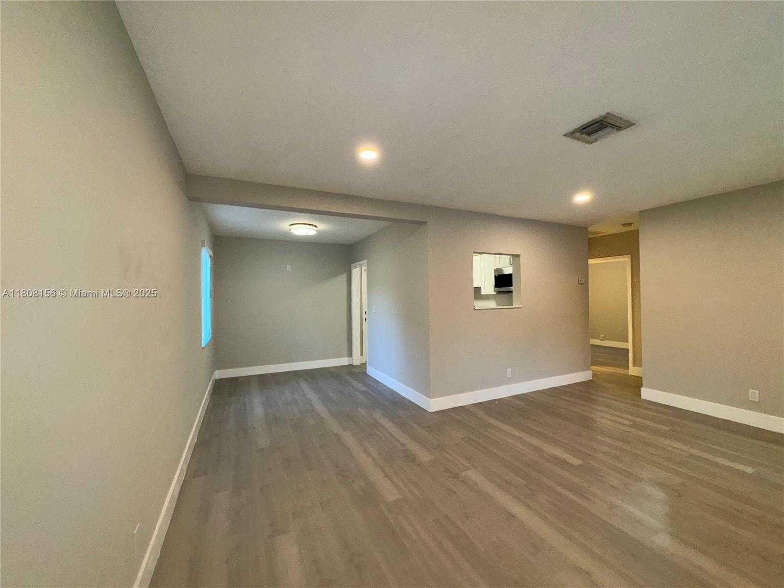 Small Image of 1304 NORTH WEST 6TH AVE, Fort Lauderdale Number 7