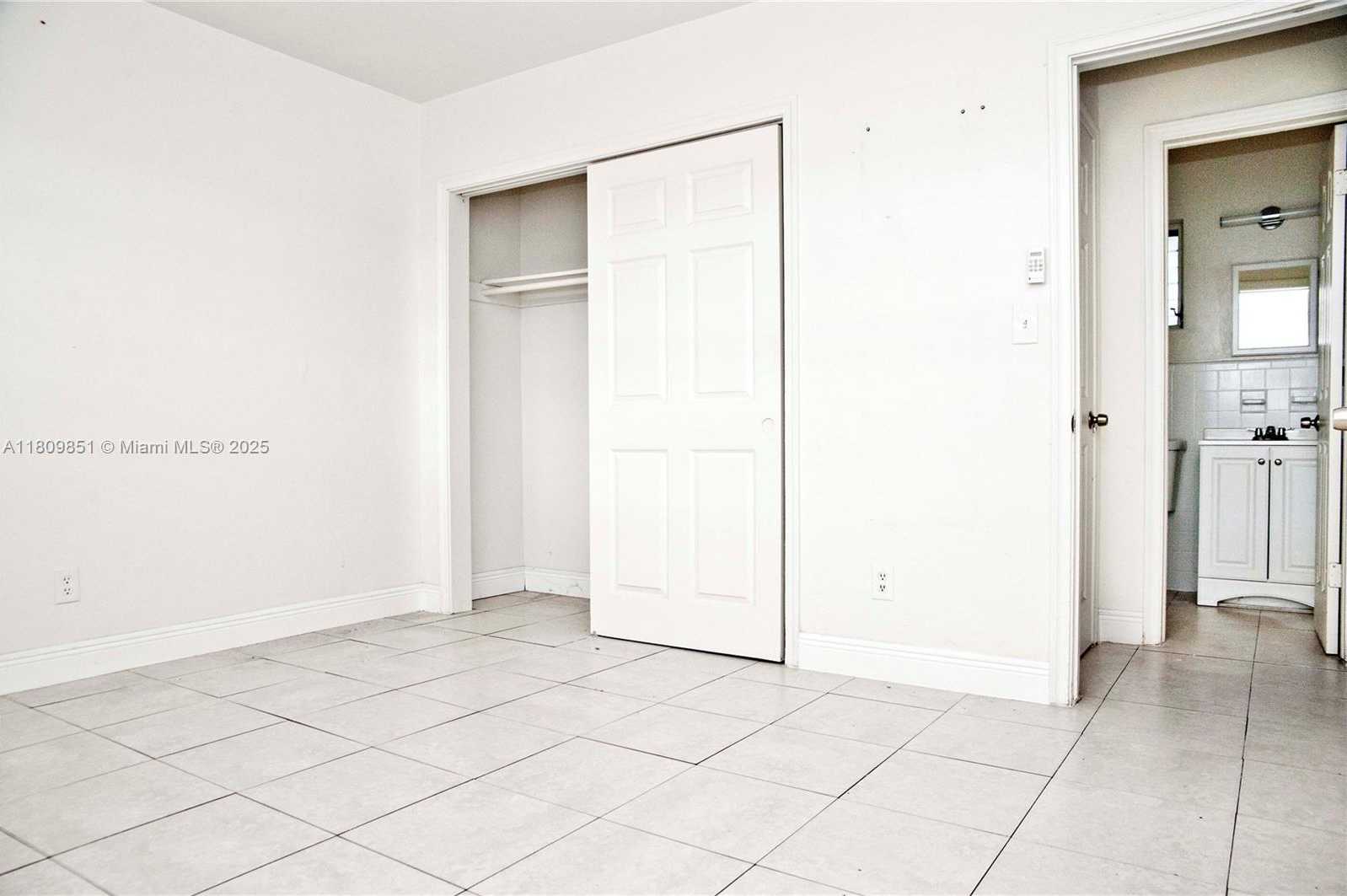 Small Image of 2206 FILLMORE ST 10 UNITS #10, Hollywood Number 19