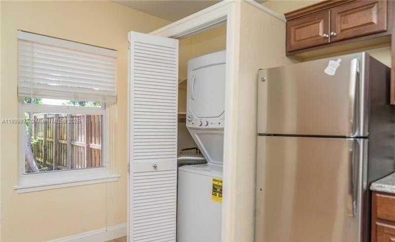 Small Image of 1215 NORTH EAST 16TH AVE #2, Fort Lauderdale Number 12